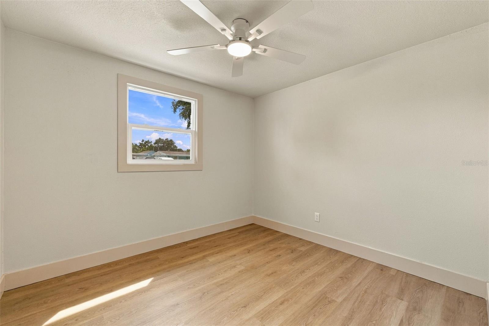 4531 W Fern St Property Photo 16
