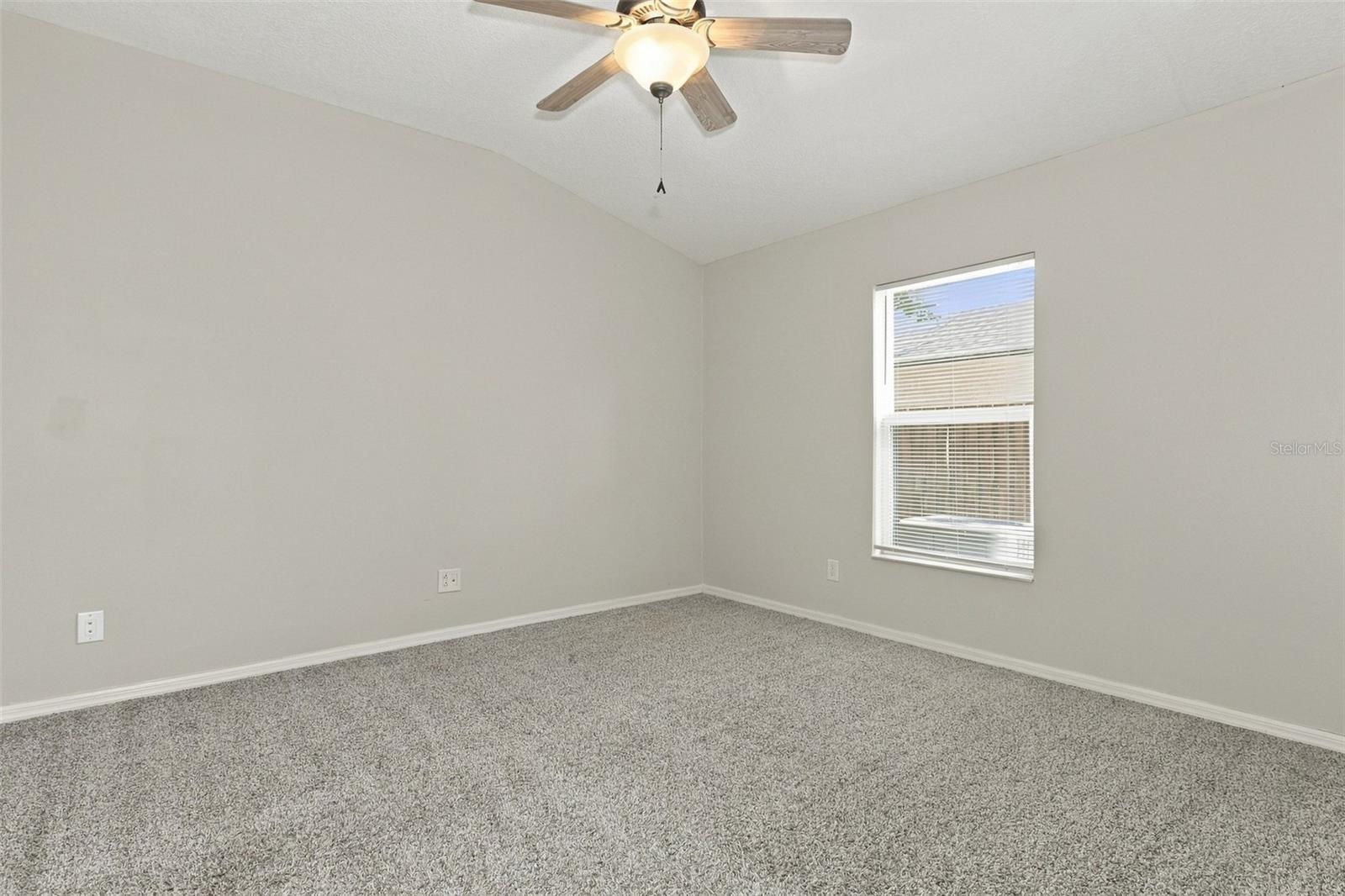 11409 Blue Lilac Ave Property Photo 18