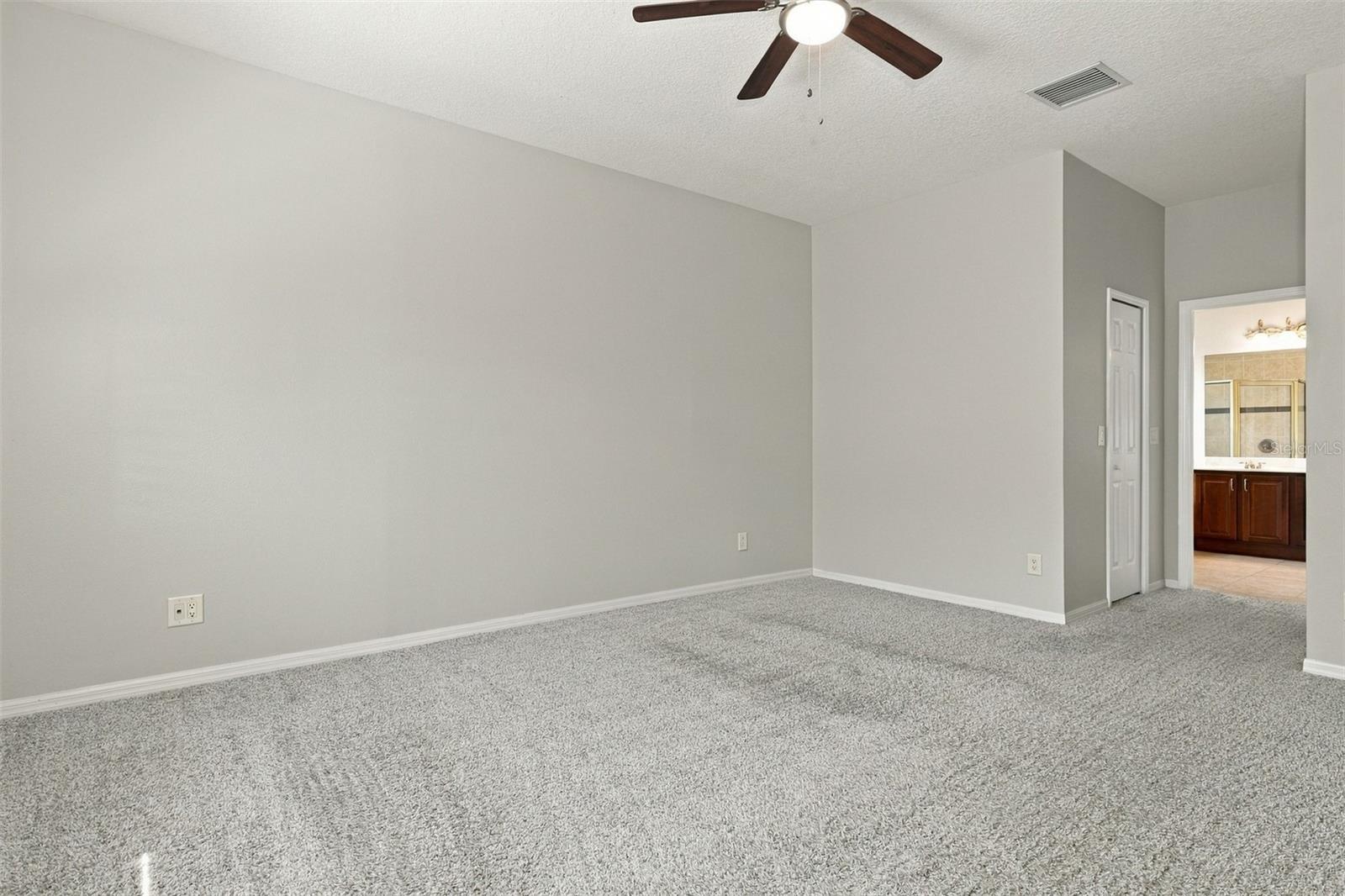 11409 Blue Lilac Ave Property Photo 25