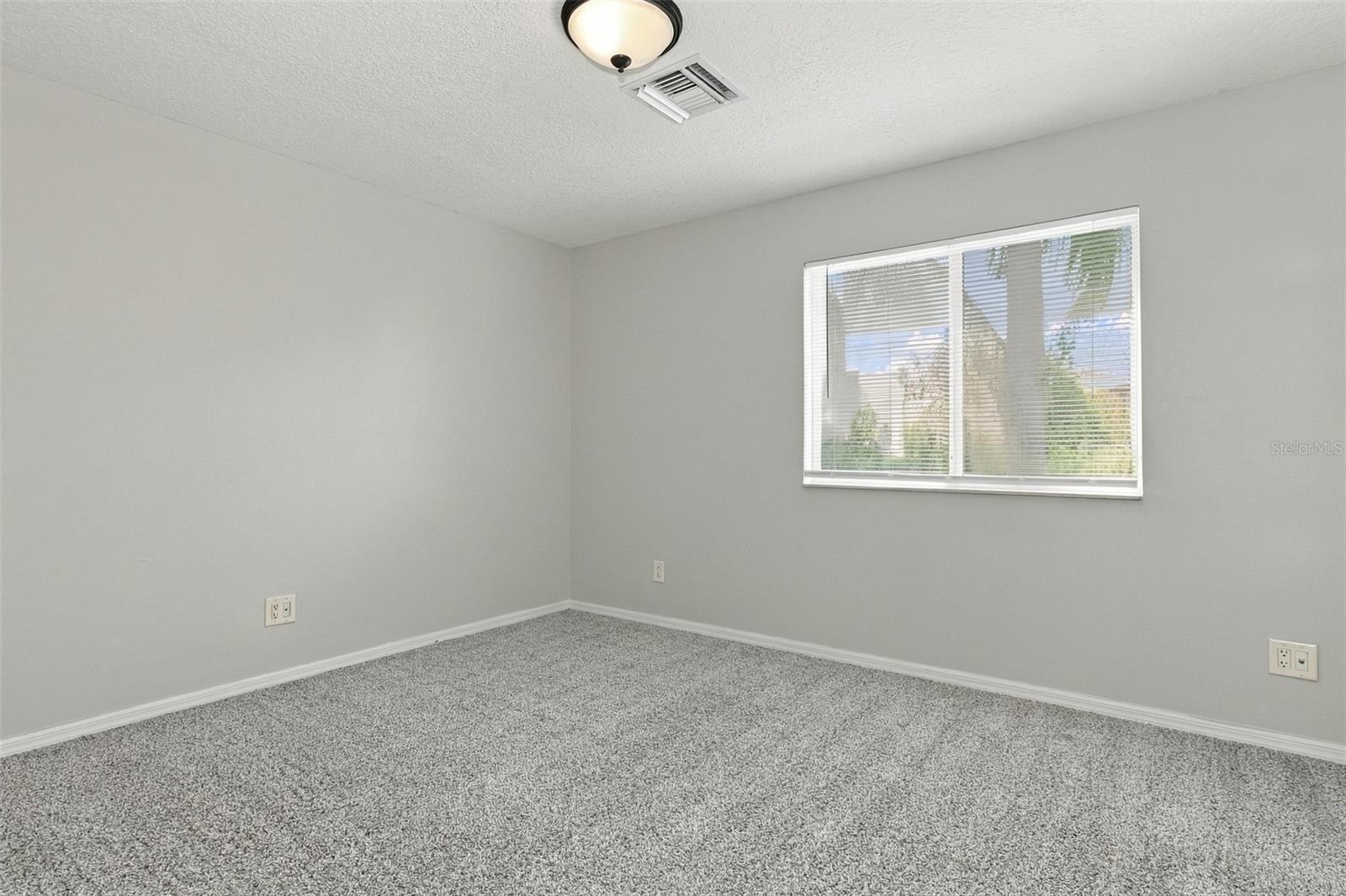 11409 Blue Lilac Ave Property Photo 28
