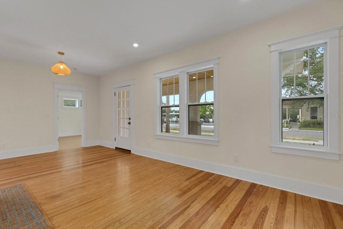 635 Highland Ave Property Photo 8
