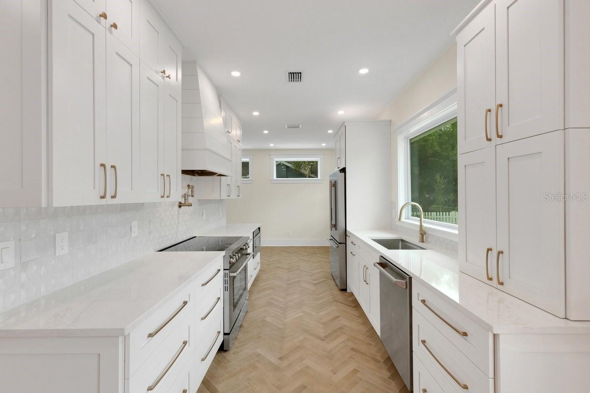 635 Highland Ave Property Photo 19