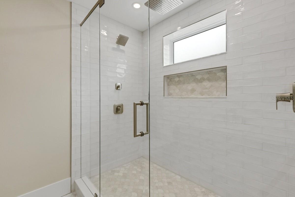 635 Highland Ave Property Photo 34