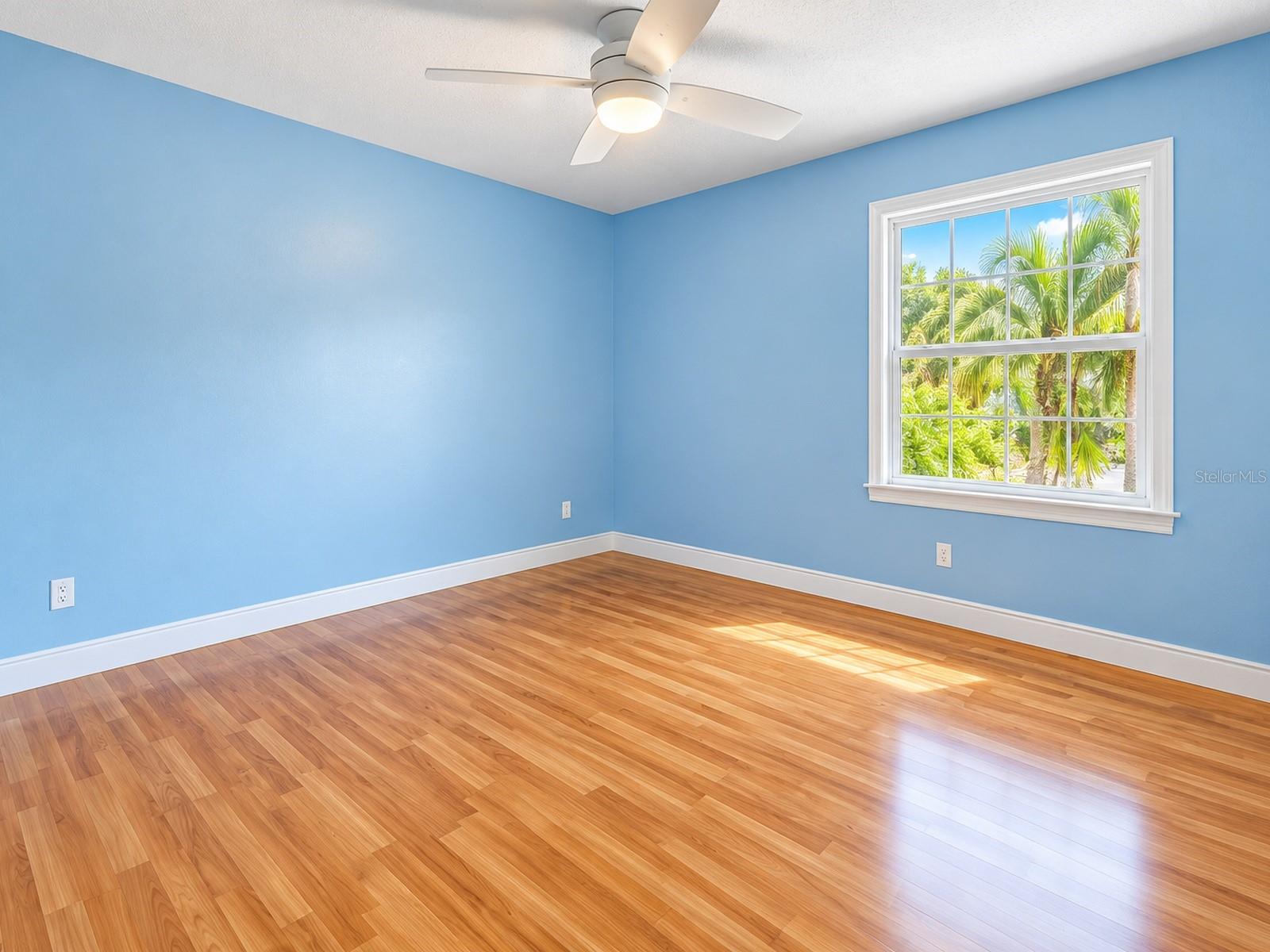 5124 Springwood Dr Property Photo 13