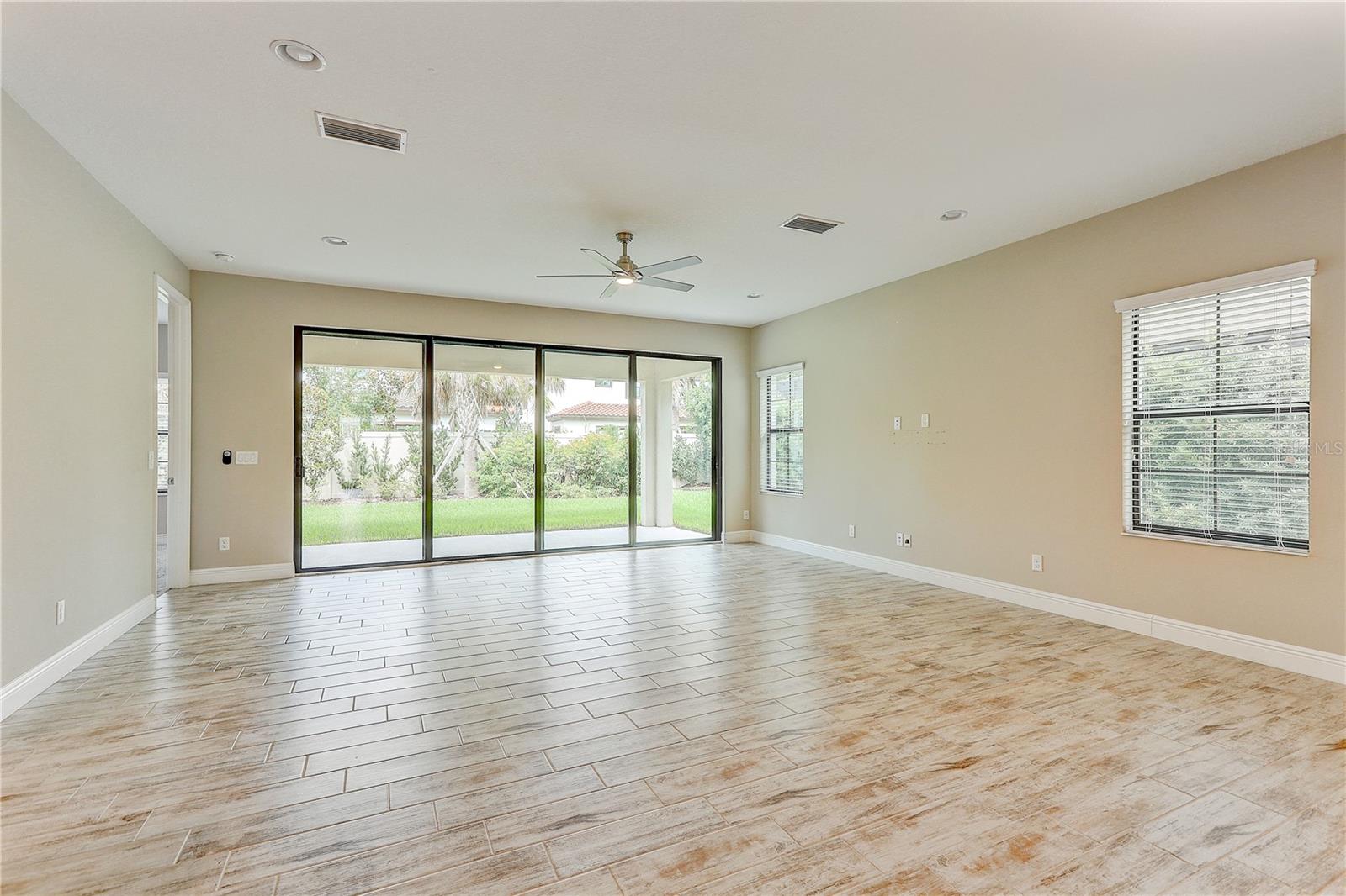 4000 Burdick Loop Property Photo 13