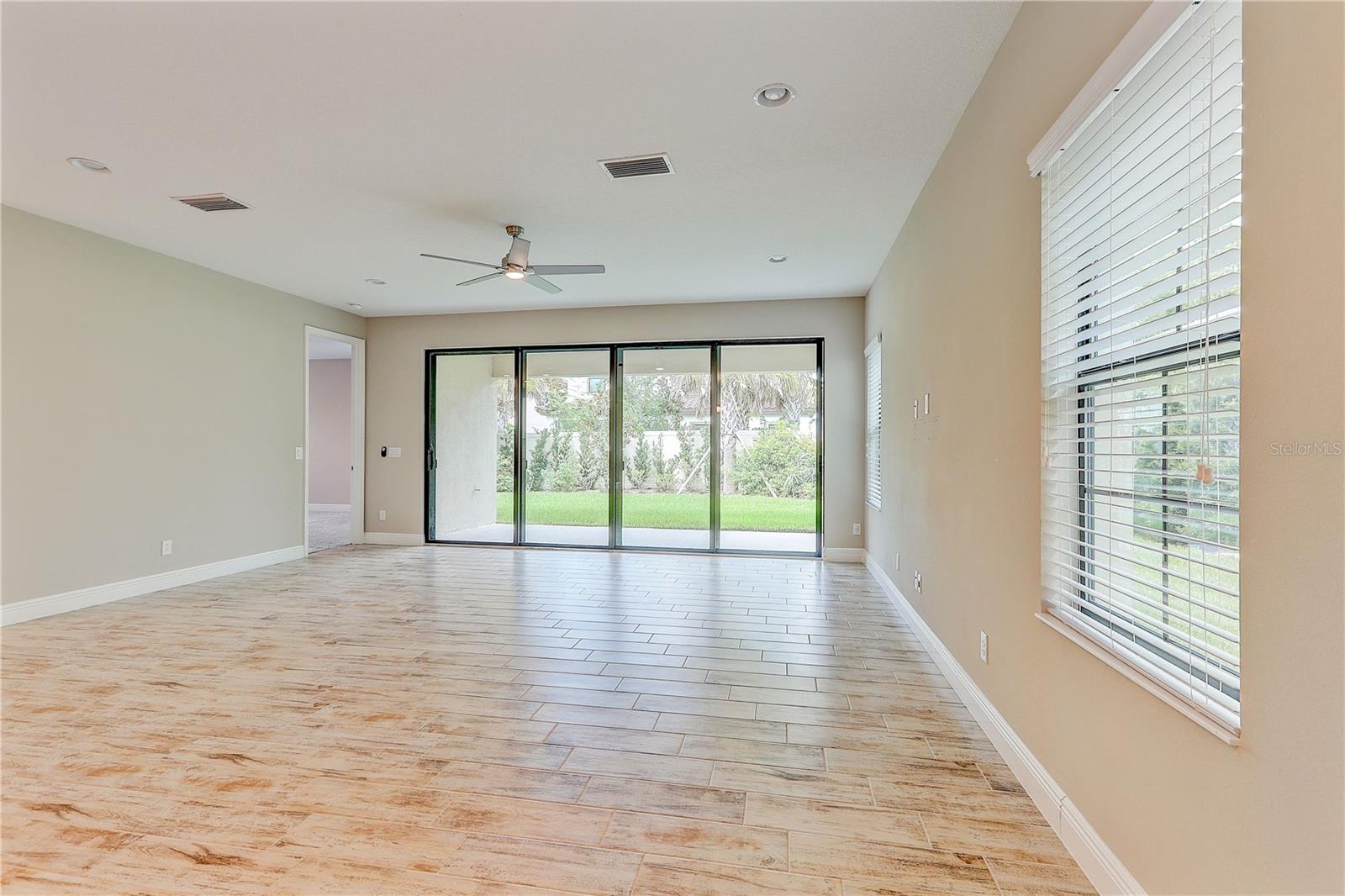 4000 Burdick Loop Property Photo 14