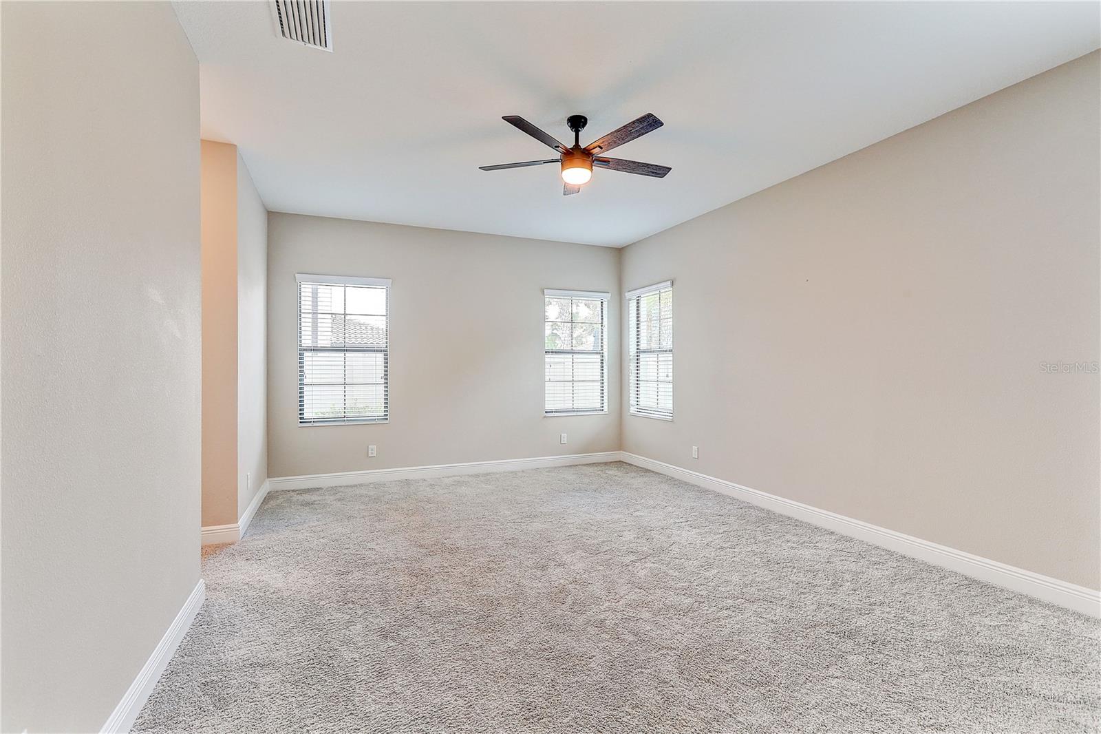 4000 Burdick Loop Property Photo 19