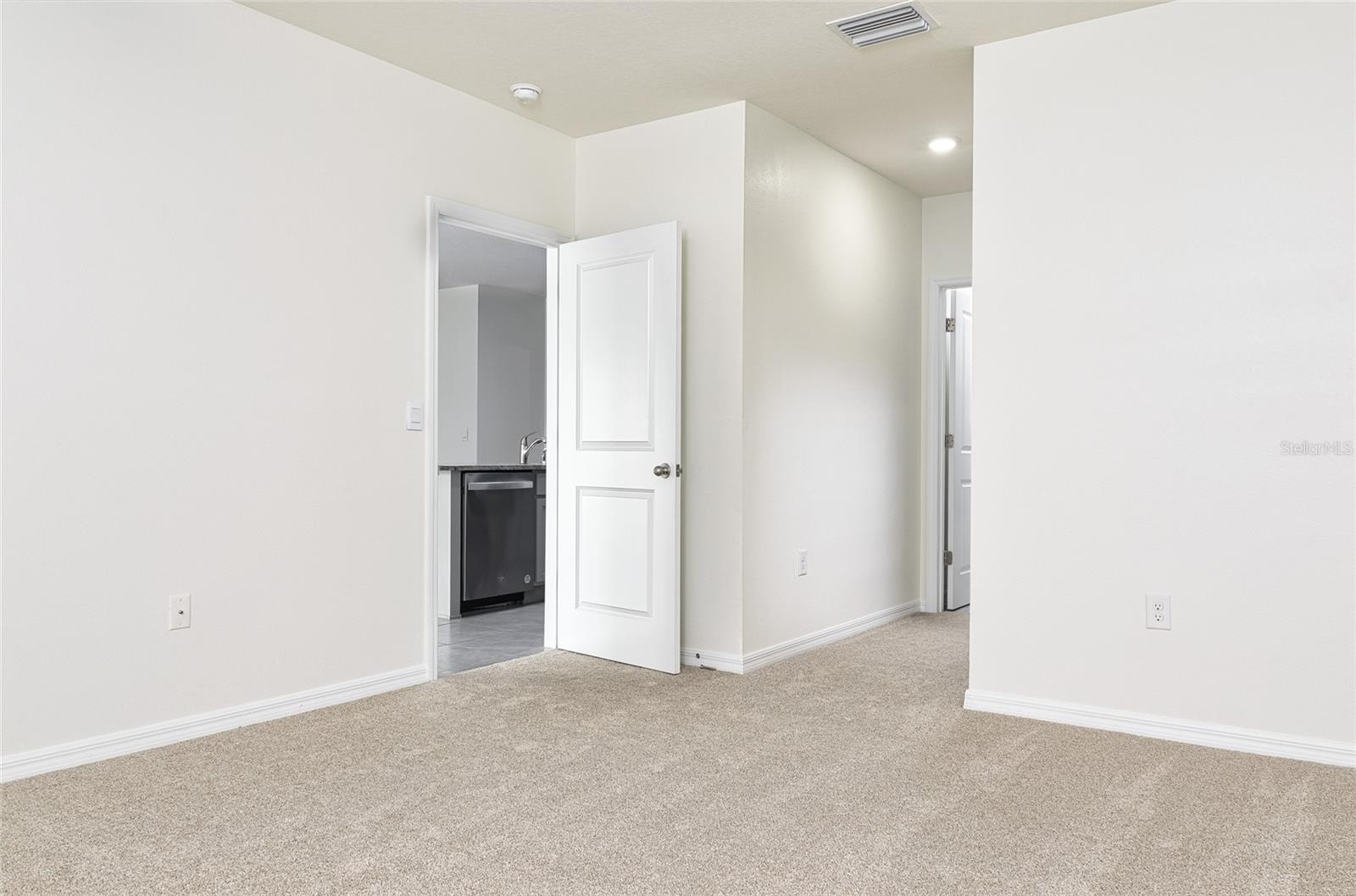 33692 Jasper Stone Dr Property Photo 12