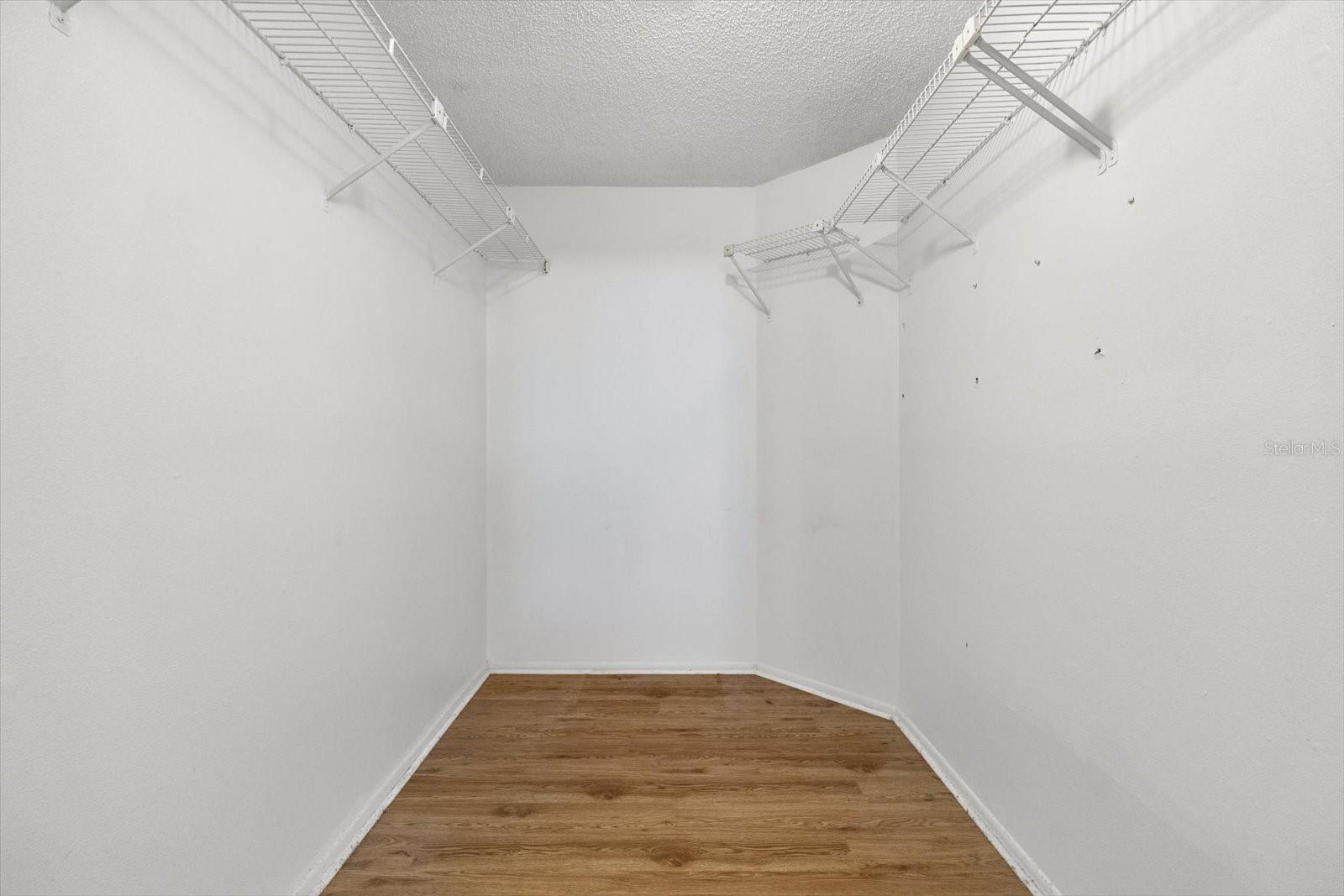 821 3rd Ave Sw #15/7 Property Photo 13