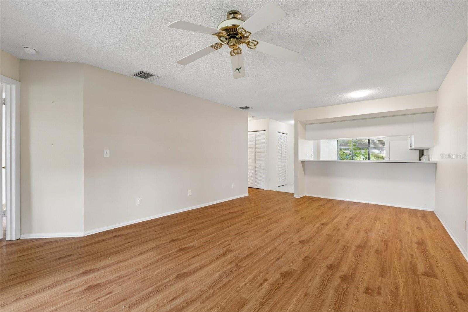 821 3rd Ave Sw #15/7 Property Photo 17