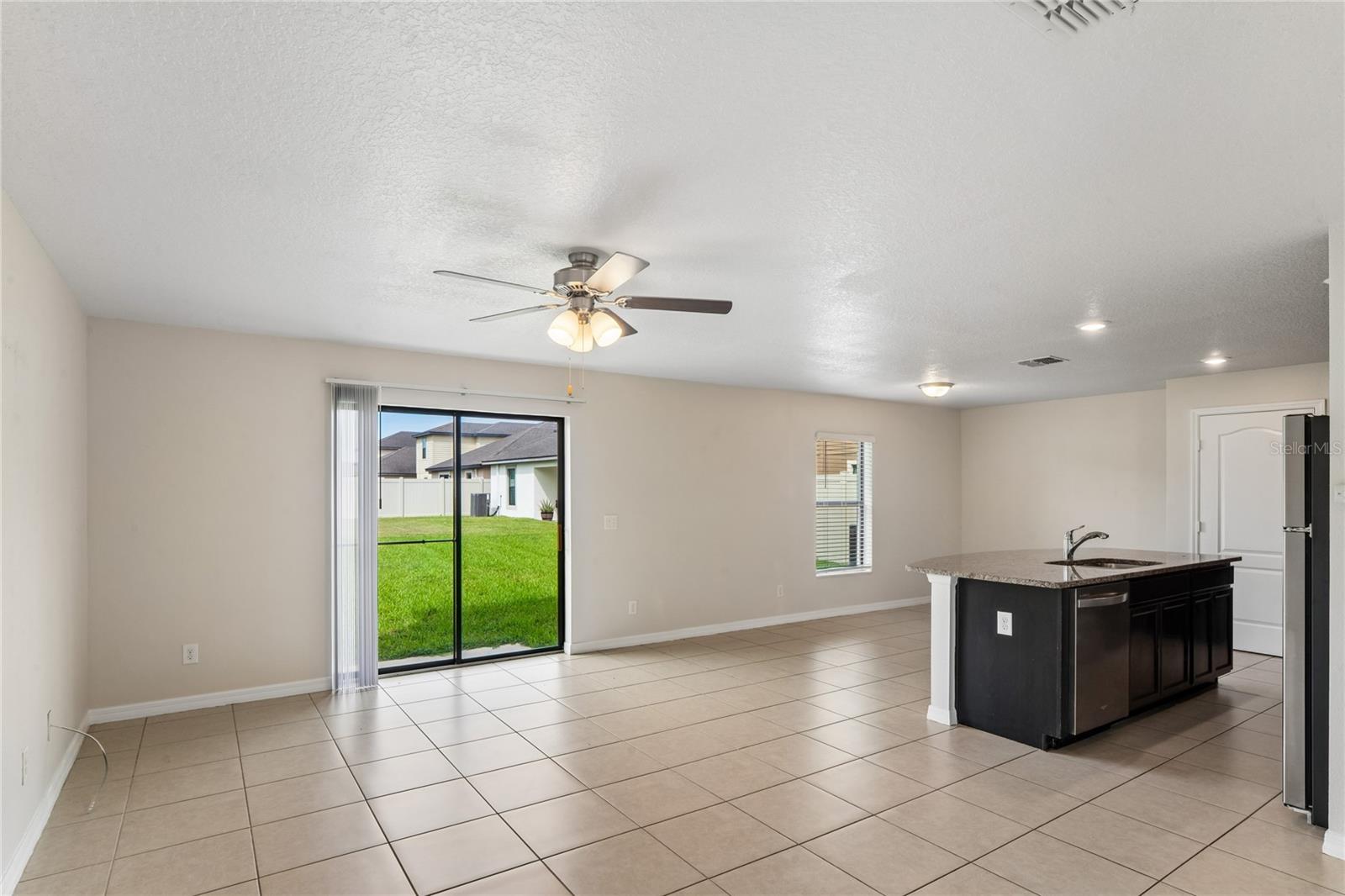 2513 Caspian Dr Property Photo 3