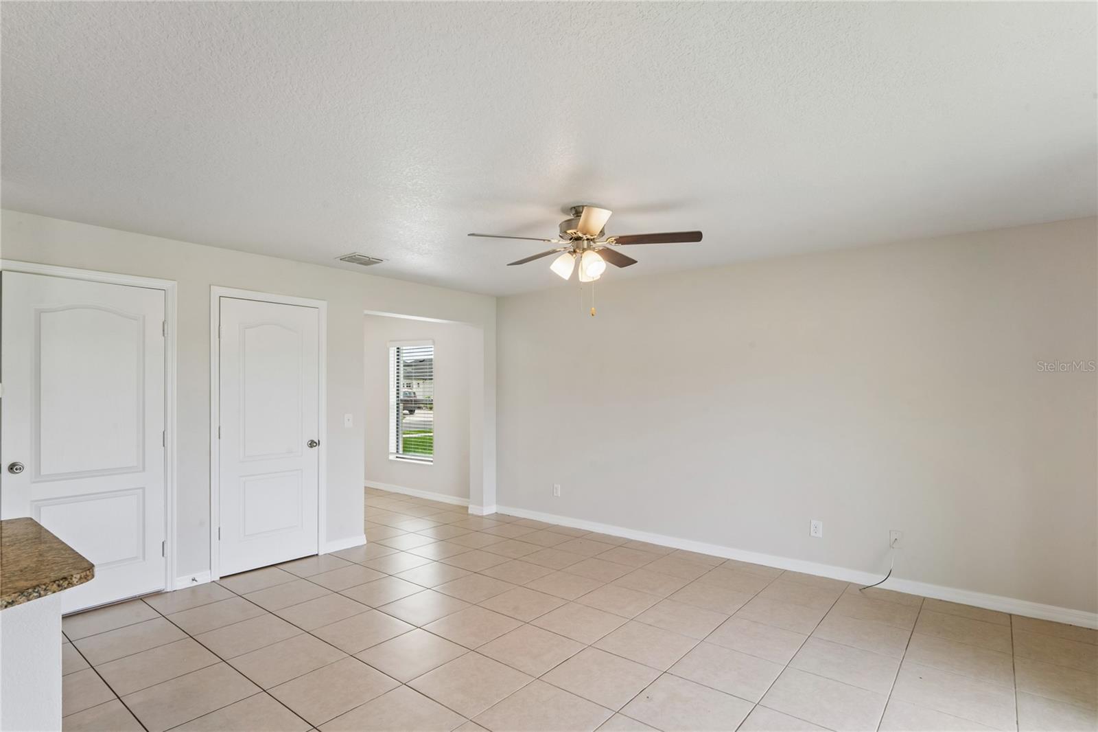 2513 Caspian Dr Property Photo 4