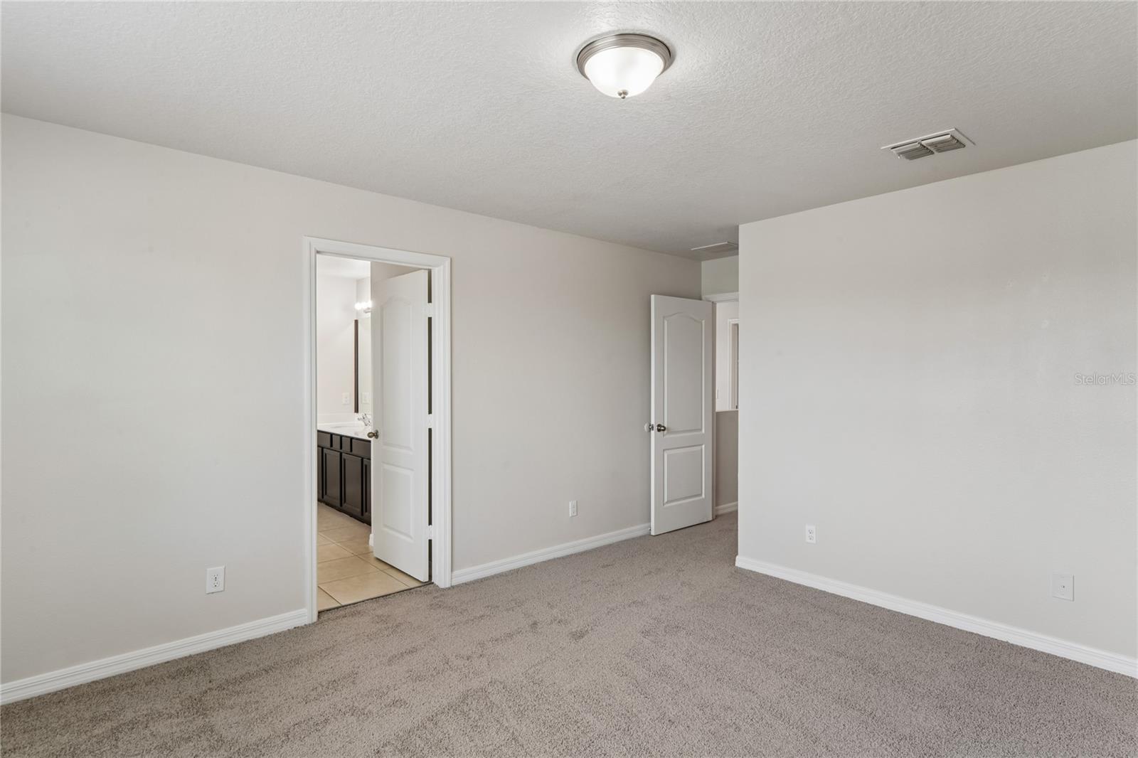 2513 Caspian Dr Property Photo 12