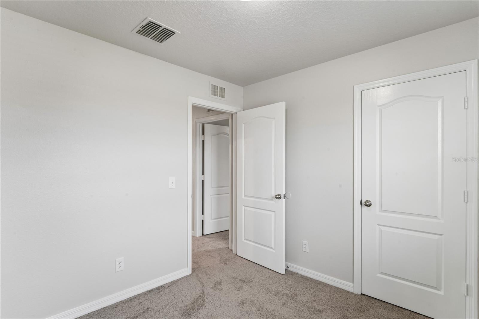 2513 Caspian Dr Property Photo 23
