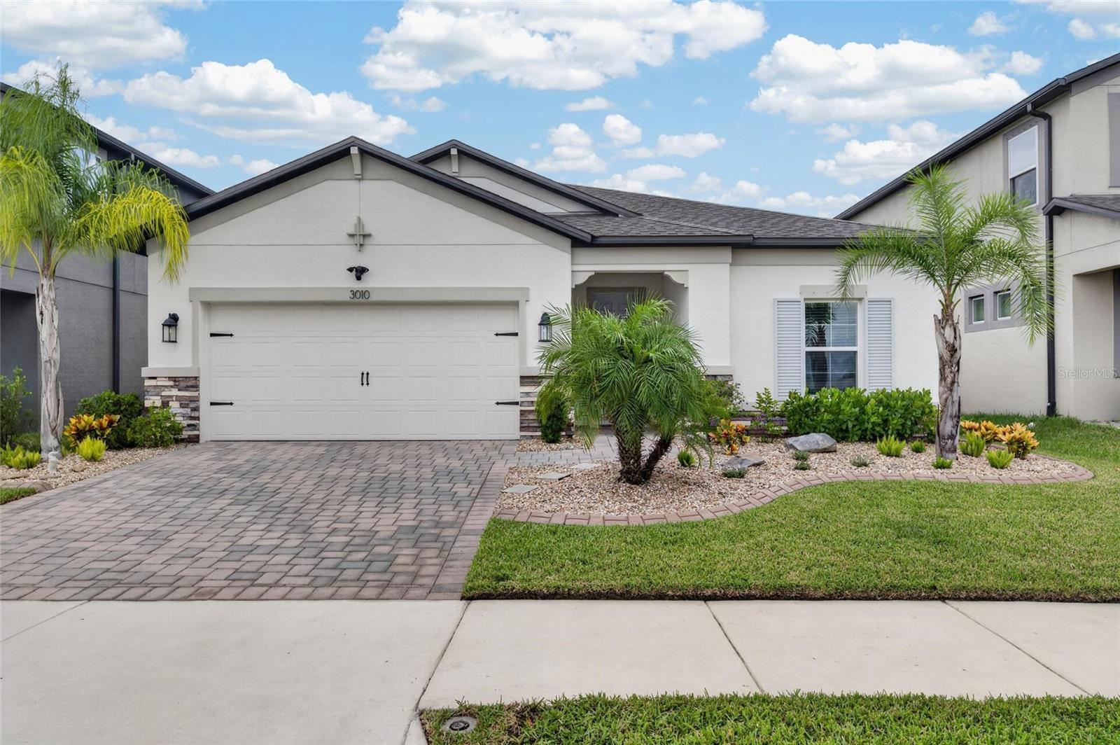 3010 Marine Grass Dr Property Photo 1