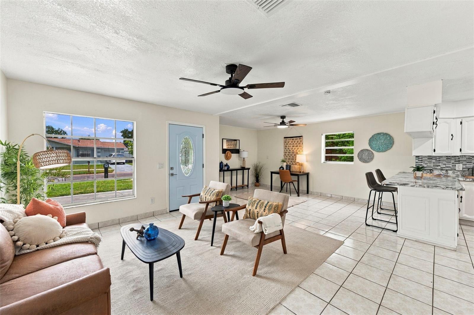 1719 Julian Lane Dr Property Photo 2