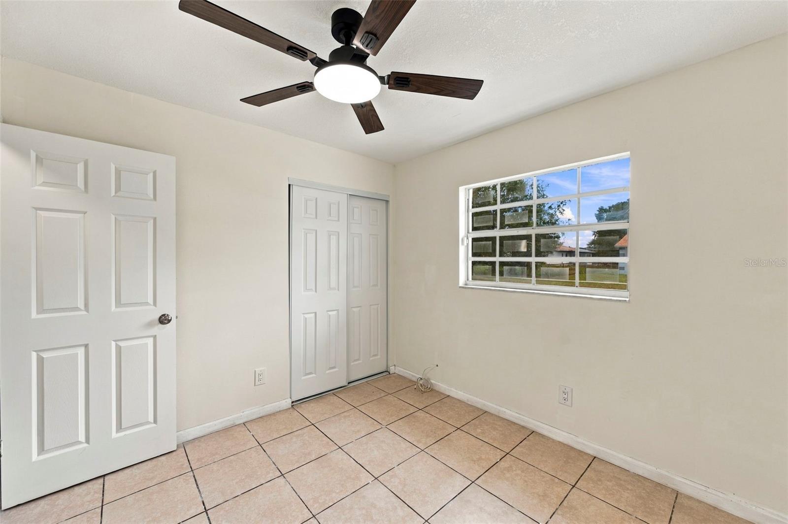 1719 Julian Lane Dr Property Photo 13