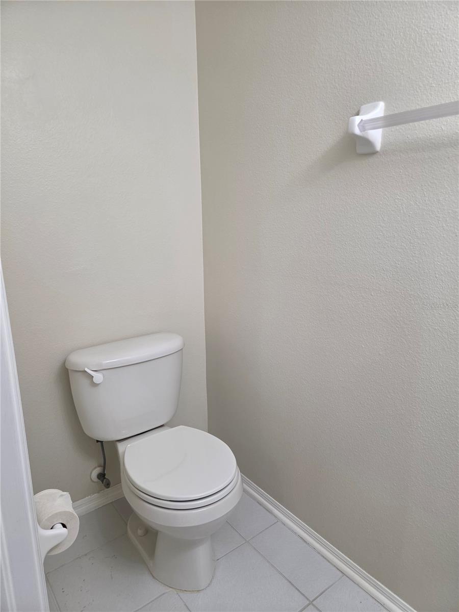 8664 Hunters Key Cir Property Photo 11