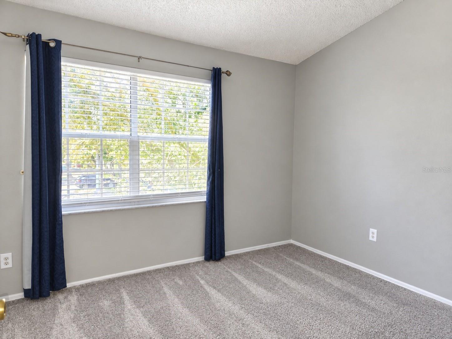 8664 Hunters Key Cir Property Photo 20