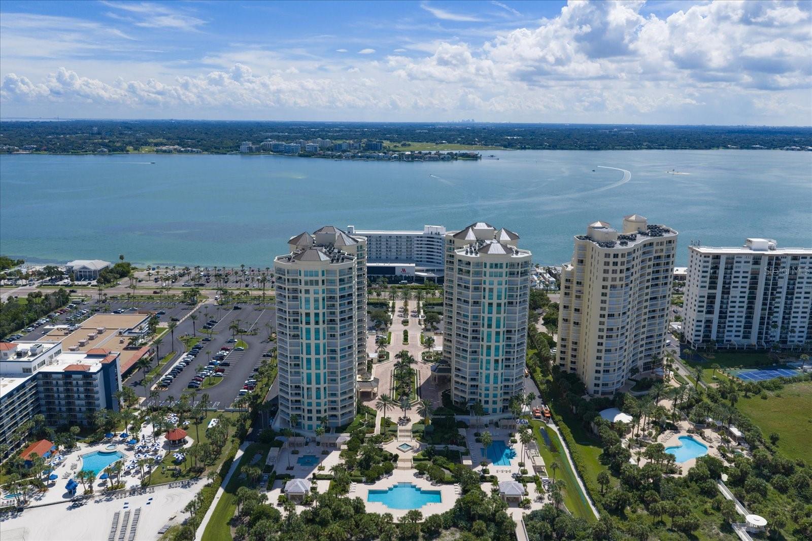 1170 Gulf Blvd #1605 Property Photo 11
