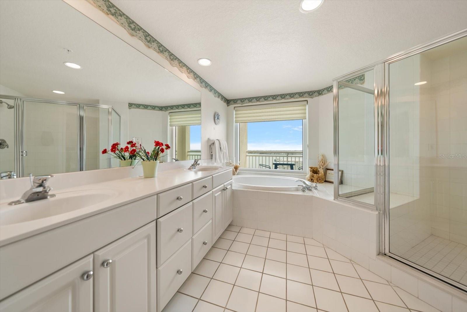 1170 Gulf Blvd #1605 Property Photo 34