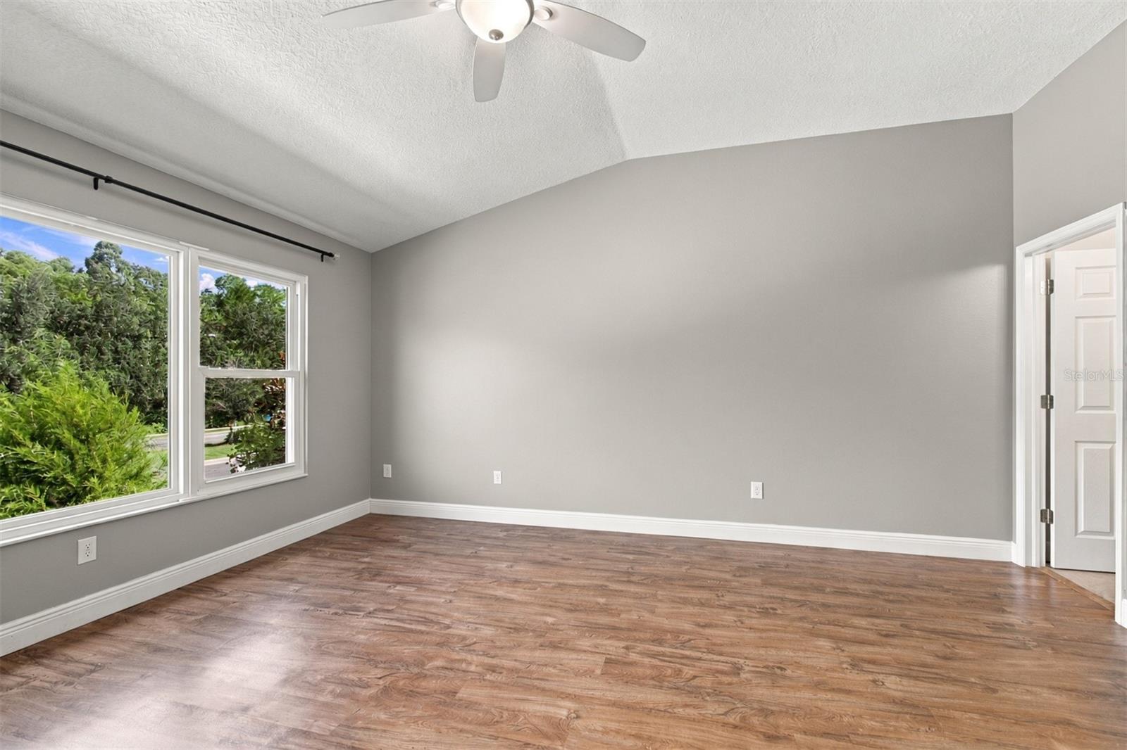 11232 Windsor Place Cir Property Photo 14