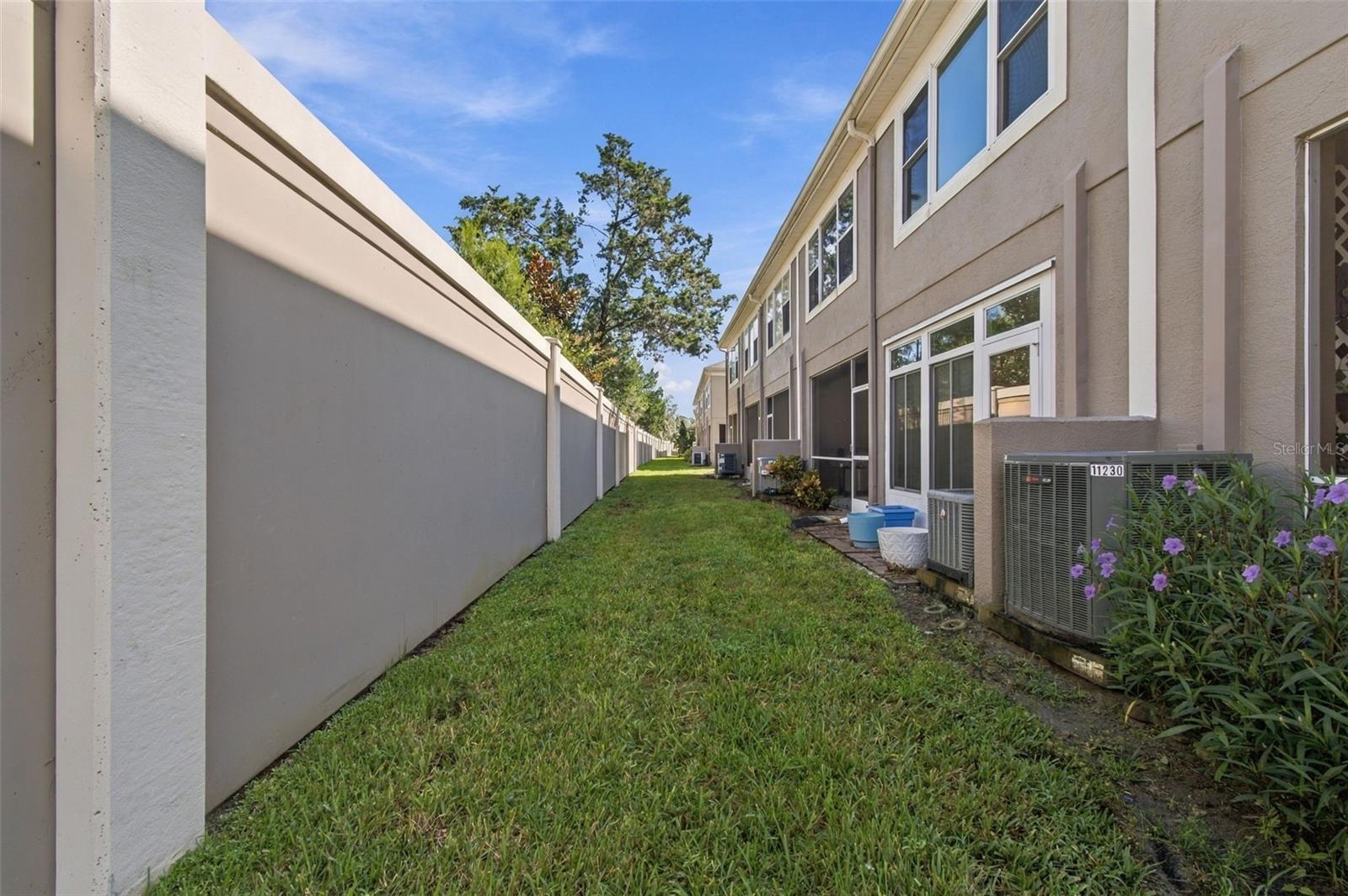 11232 Windsor Place Cir Property Photo 28