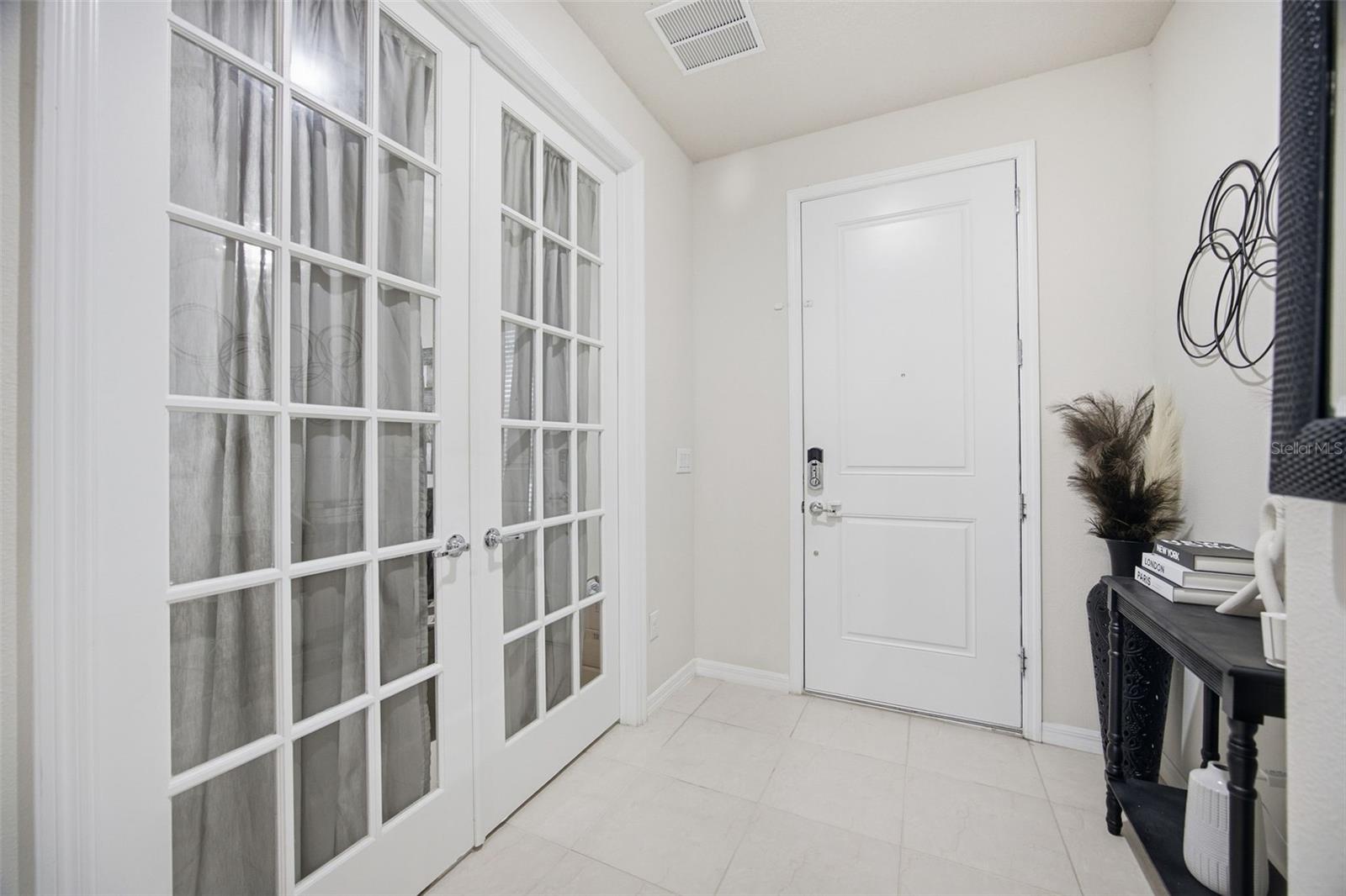19271 Mossy Pine Dr Property Photo 6