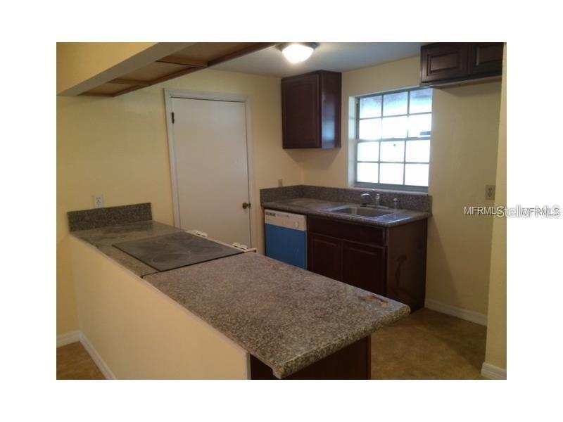1132 Grantwood Ave Property Photo 3