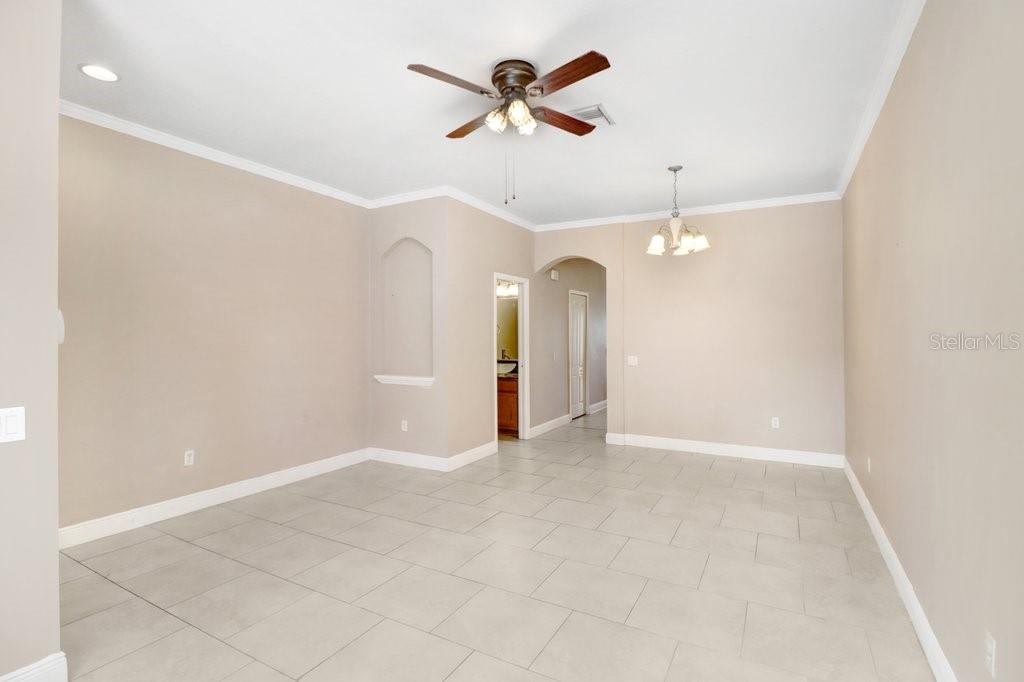 12635 Kings Crossing Dr Property Photo 4