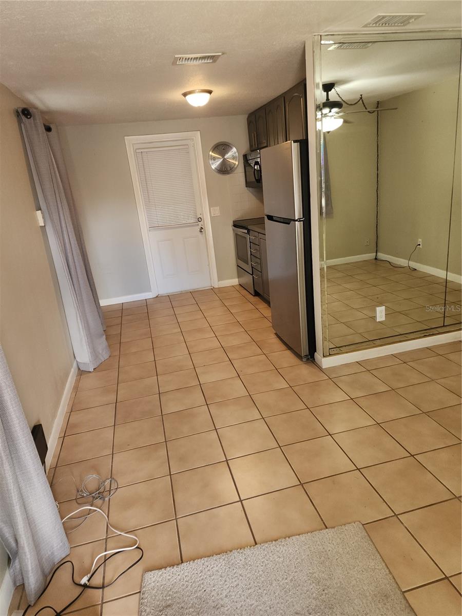 2501 Irene St Property Photo 12