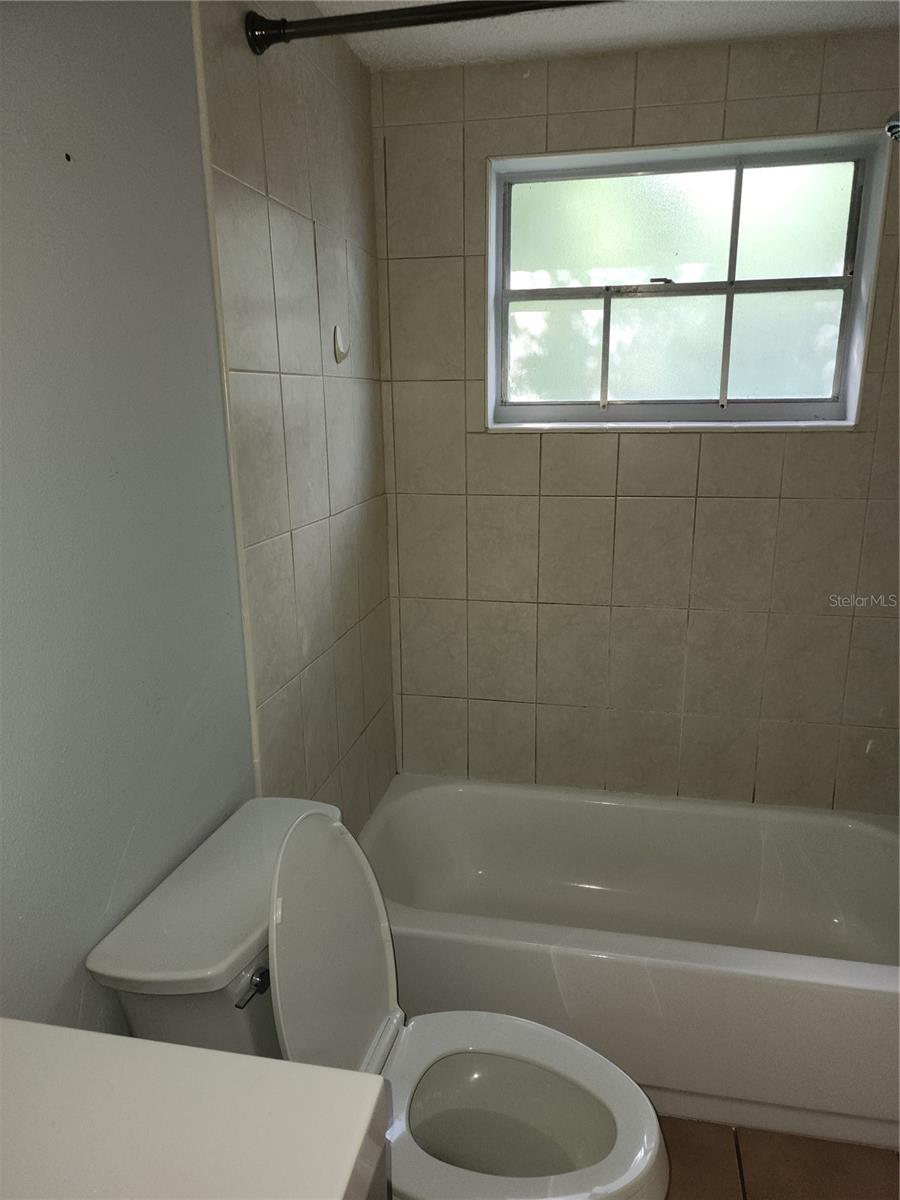 2501 Irene St Property Photo 16