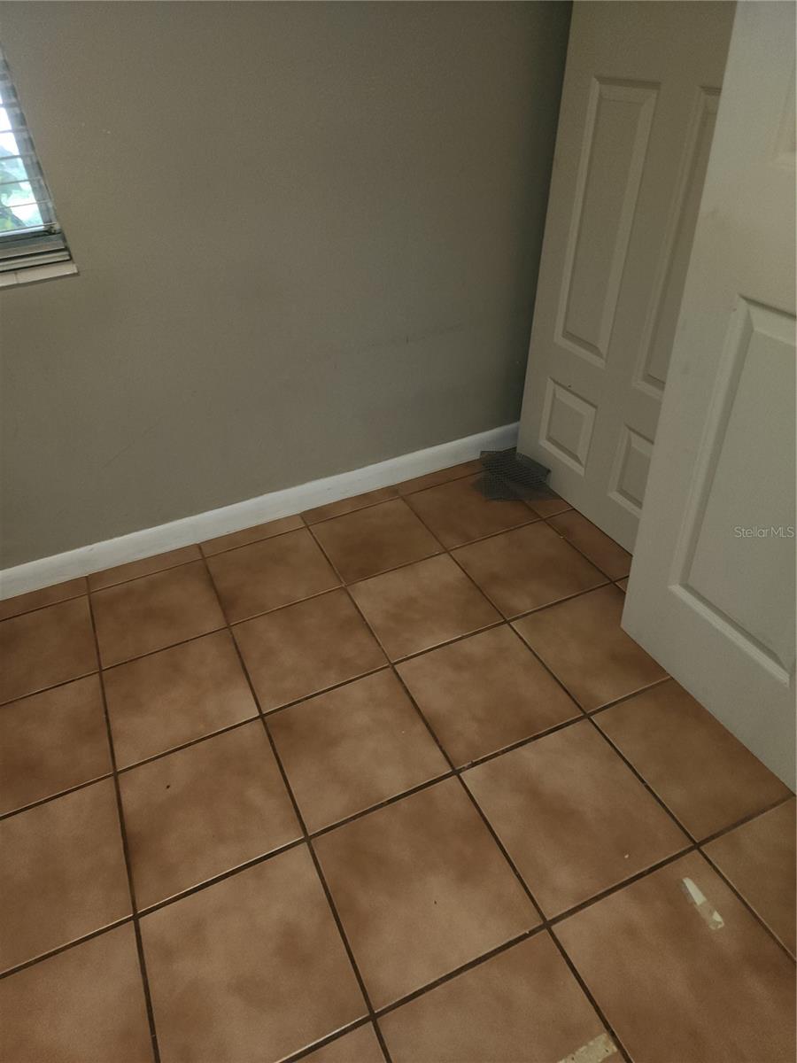 2501 Irene St Property Photo 23