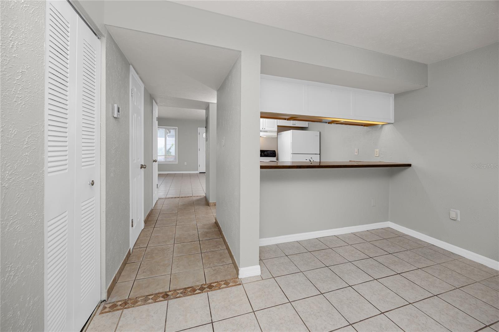 3775 40th Ln S #e Property Photo 7