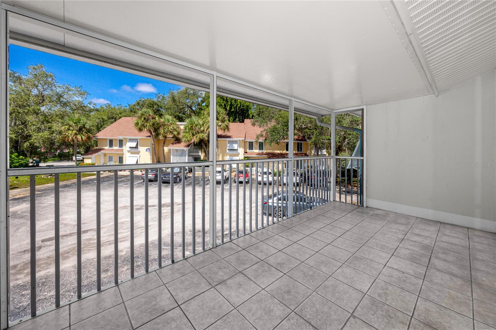 3775 40th Ln S #e Property Photo 20