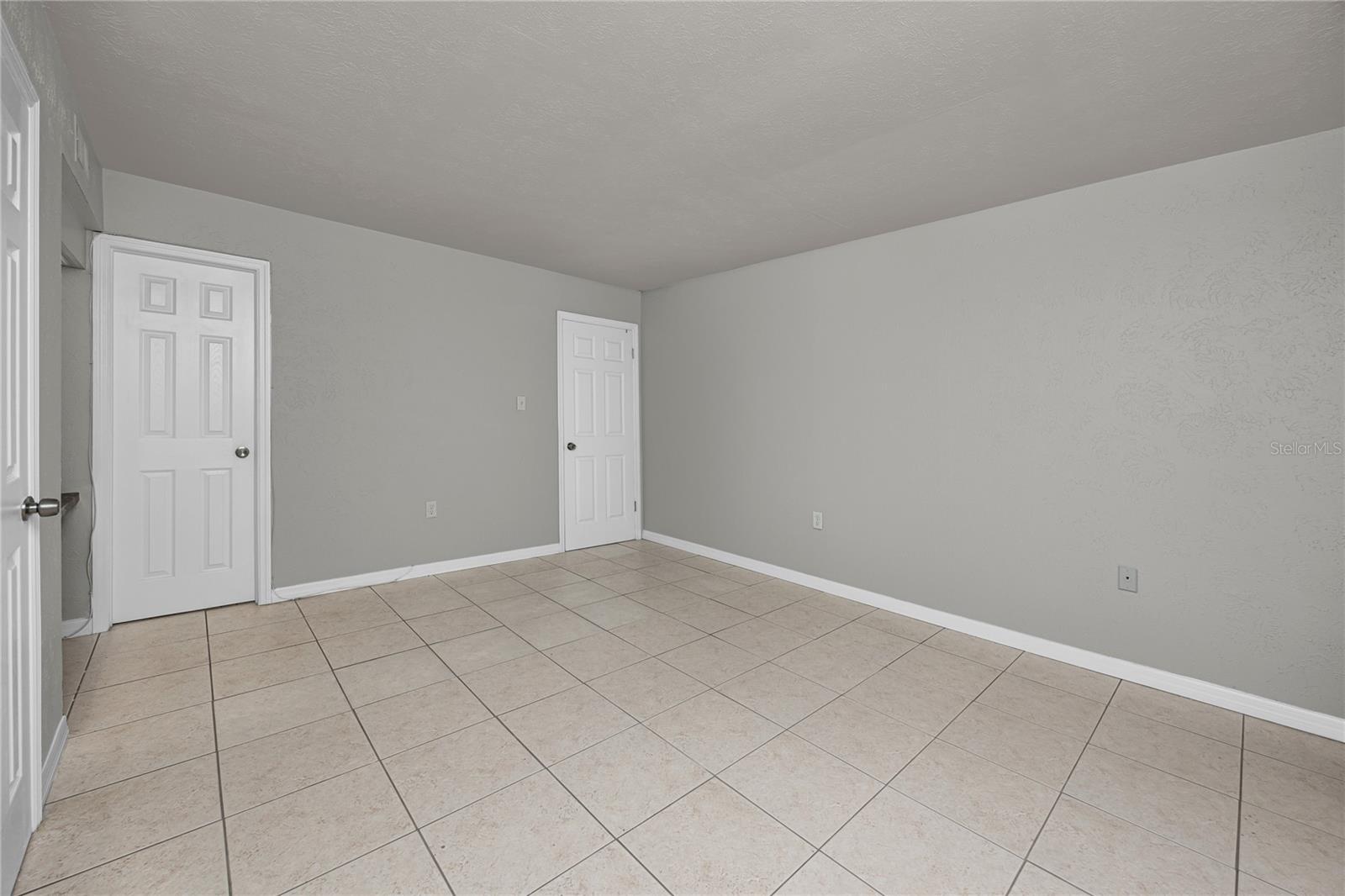 3775 40th Ln S #e Property Photo 21
