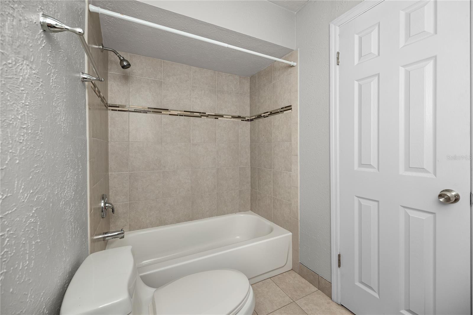 3775 40th Ln S #e Property Photo 30