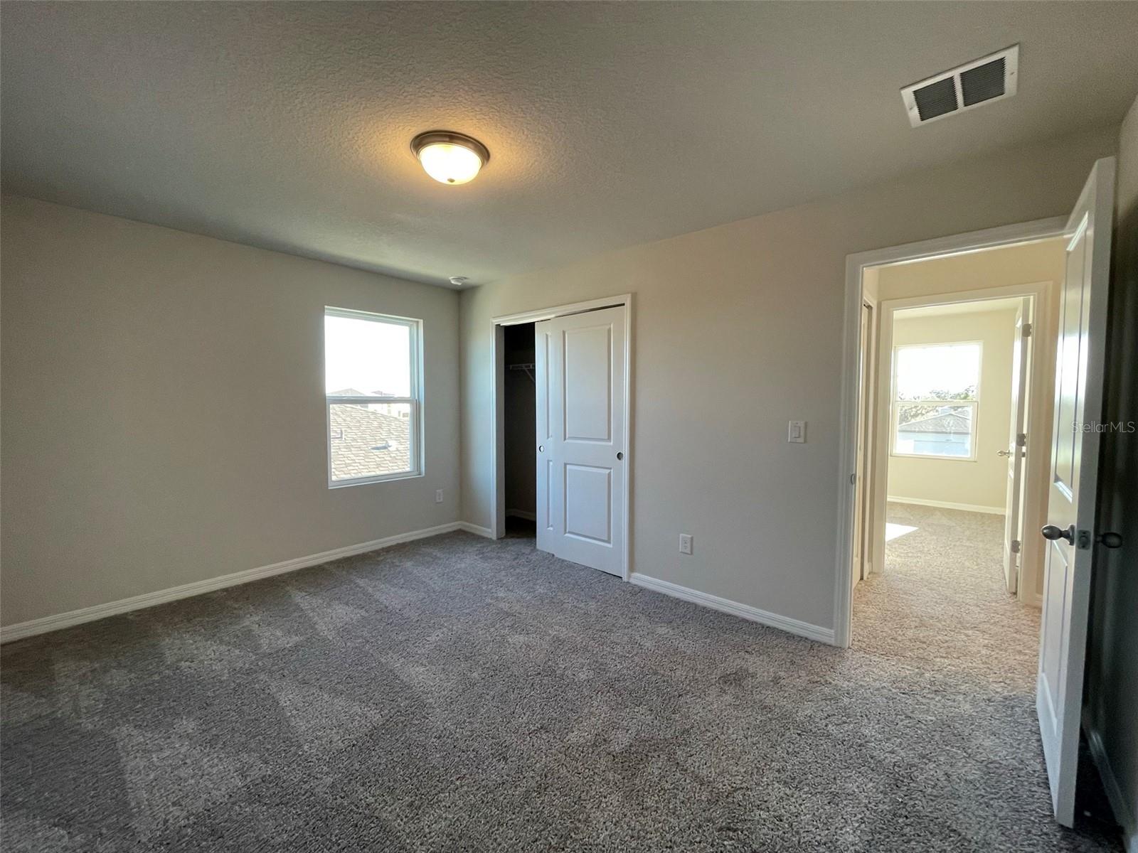 10030 Daybreak Gln Property Photo 17