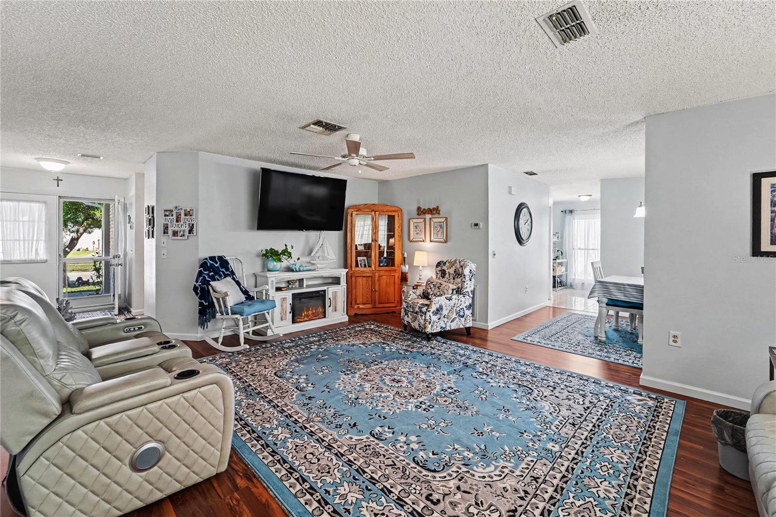 9336 Cape Charles Ave Property Photo 5