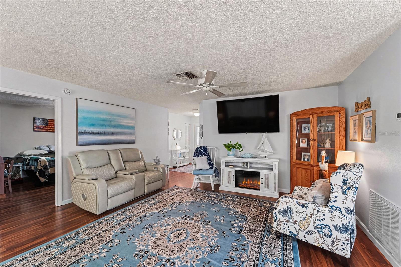 9336 Cape Charles Ave Property Photo 6