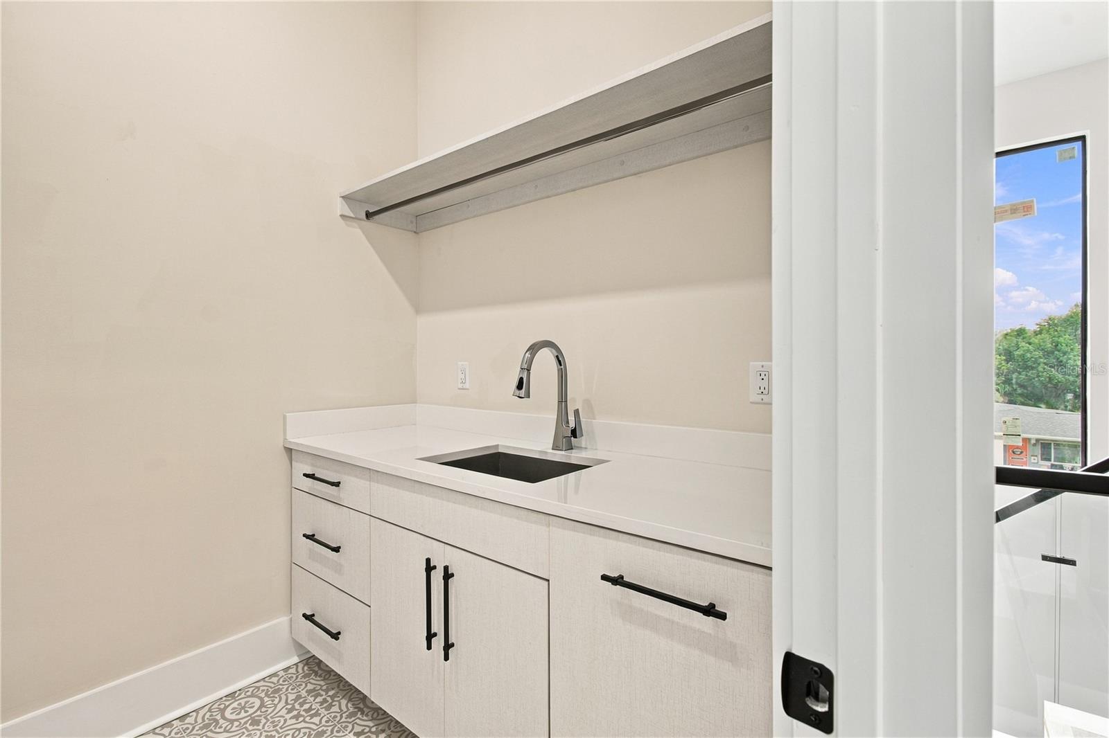 3615 S Lightner Dr Property Photo 76
