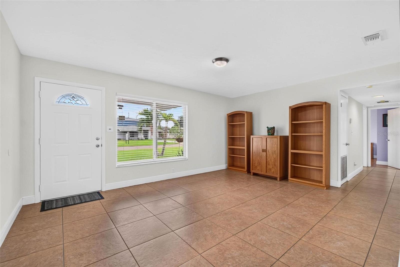 8428 Iris Ave Property Photo 5