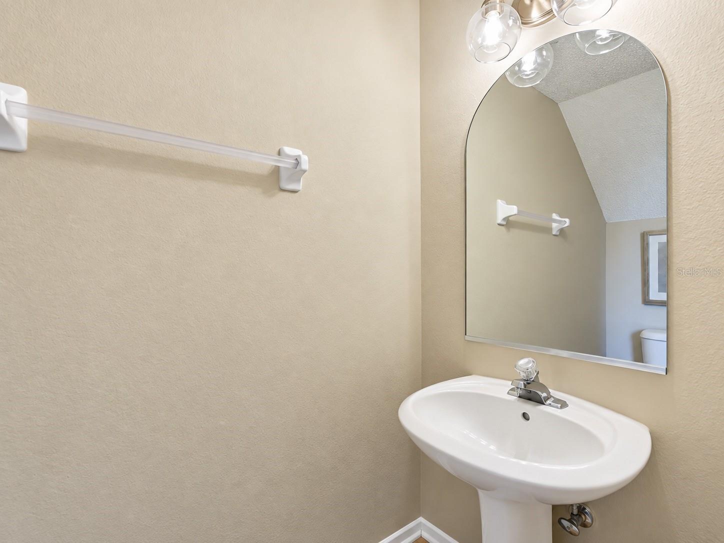 12314 Berkeley Square Dr Property Photo 10