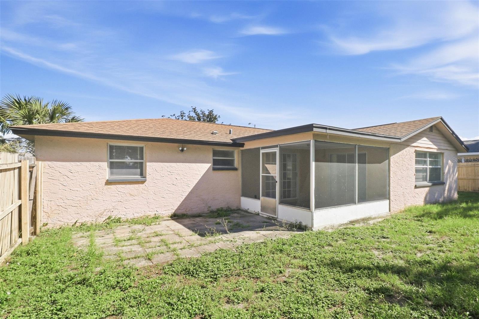 7832 Eugene Dr Property Photo 15