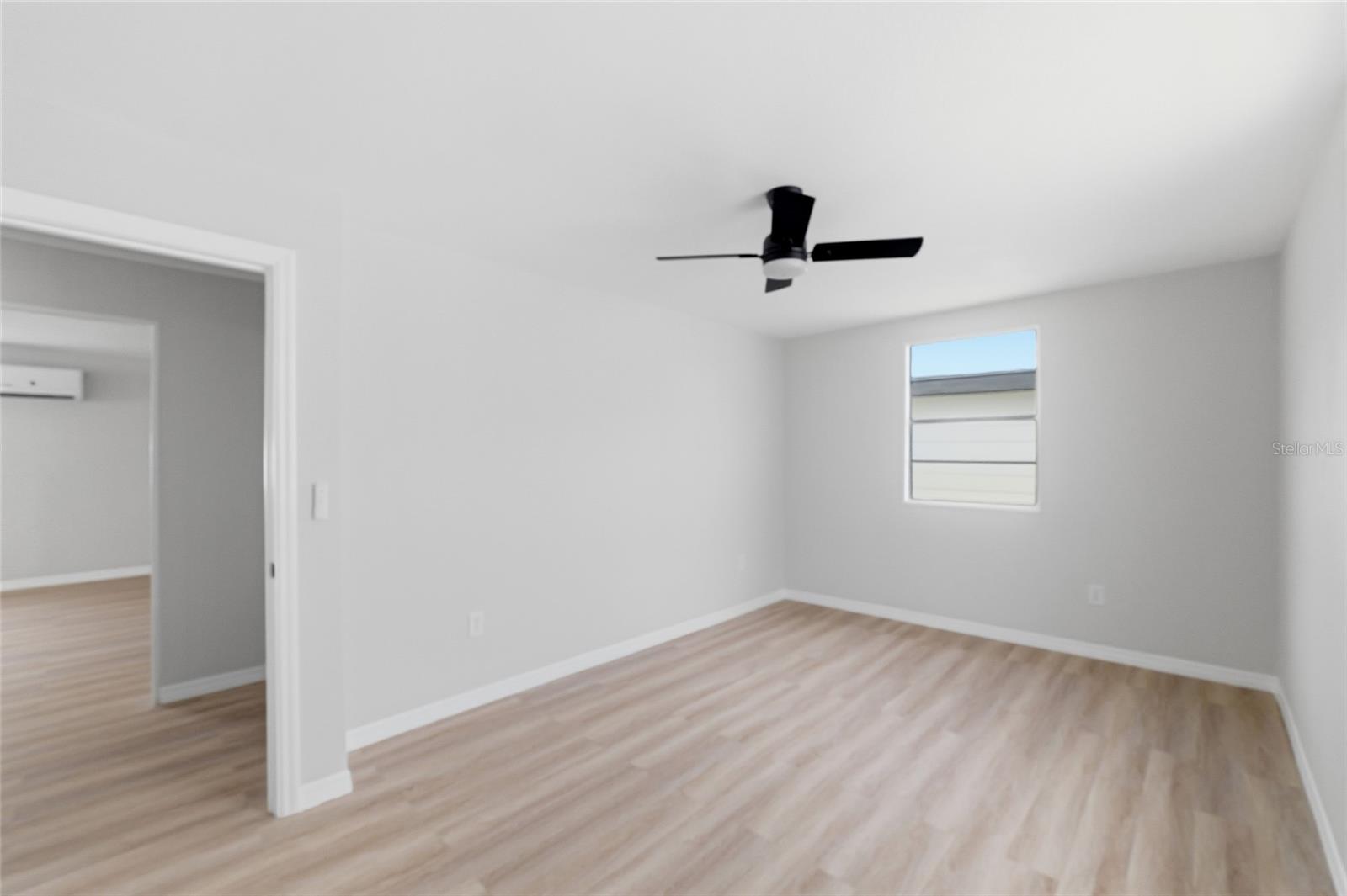 3923 W Flora St Property Photo 2