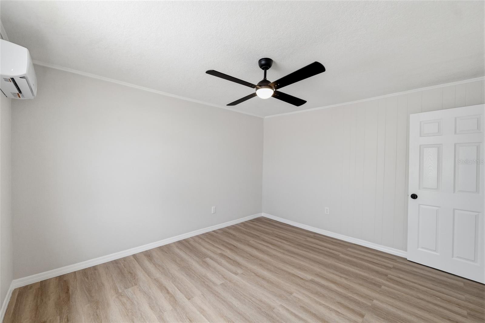 3923 W Flora St Property Photo 4