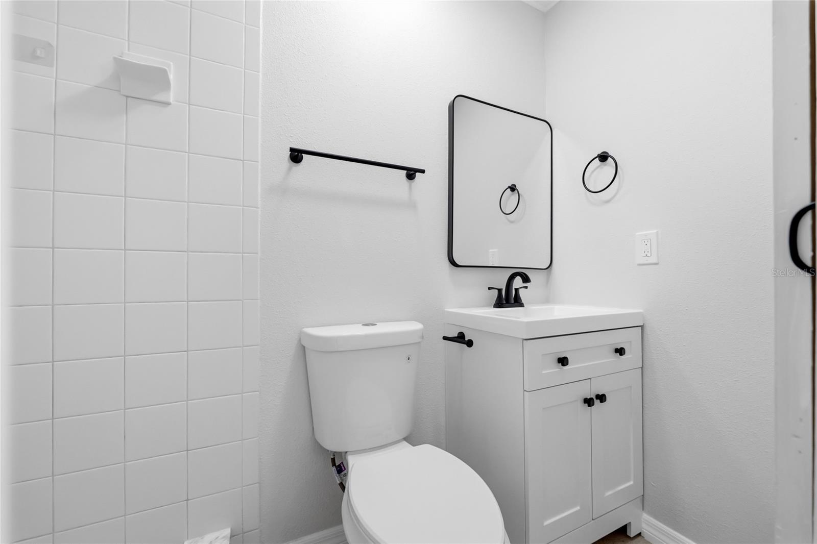 3923 W Flora St Property Photo 8
