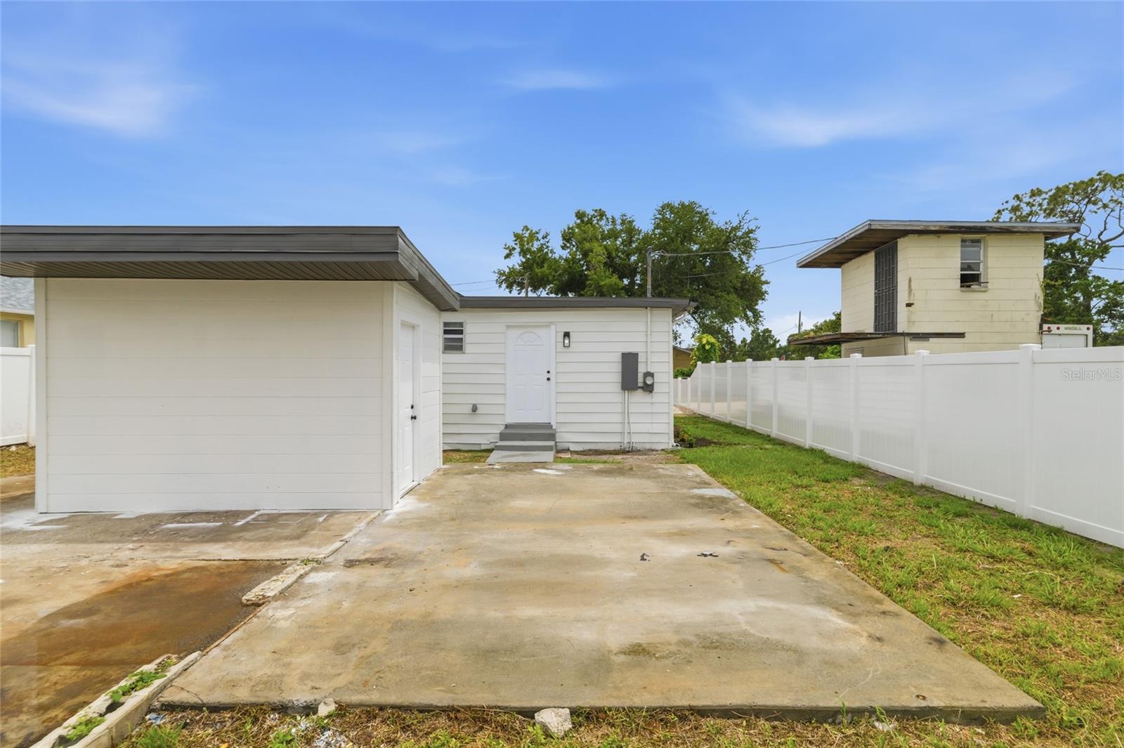 3923 W Flora St Property Photo 24