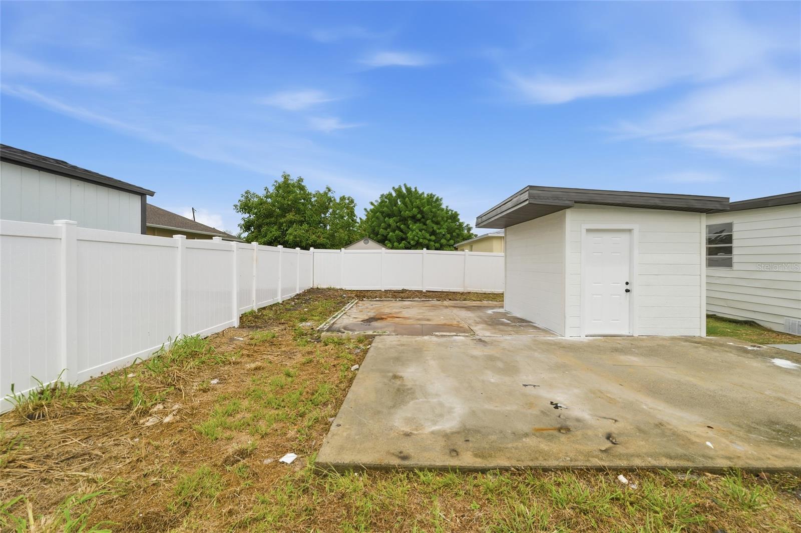 3923 W Flora St Property Photo 25