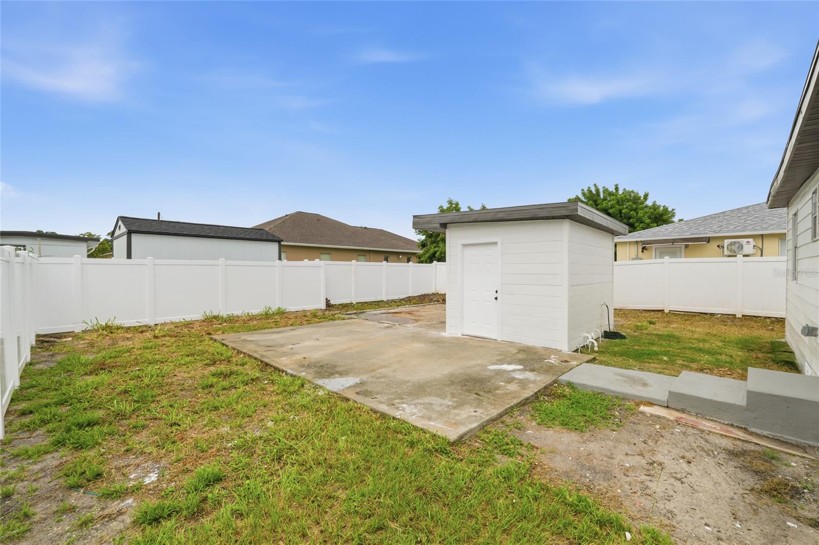 3923 W Flora St Property Photo 26